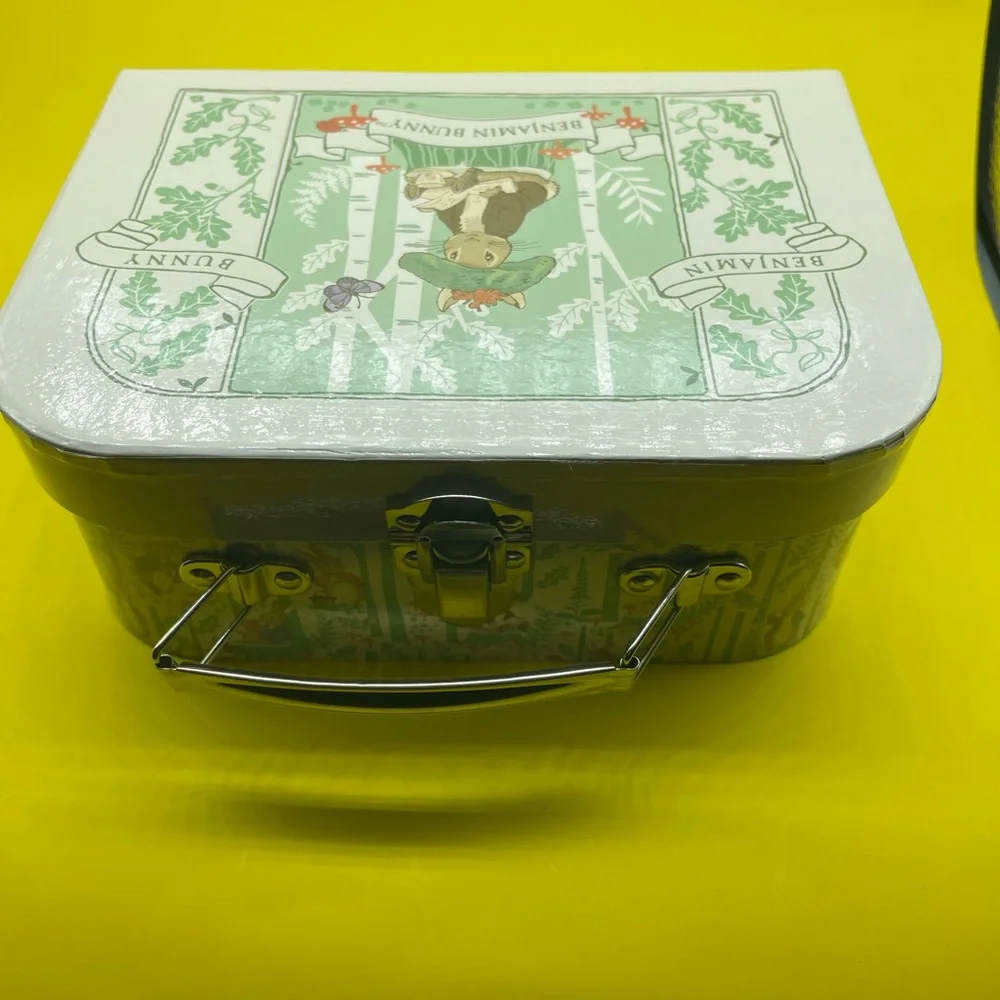 Beatrix Potter Benjamin Bunny Carry Case, New - Picture 3 of 5